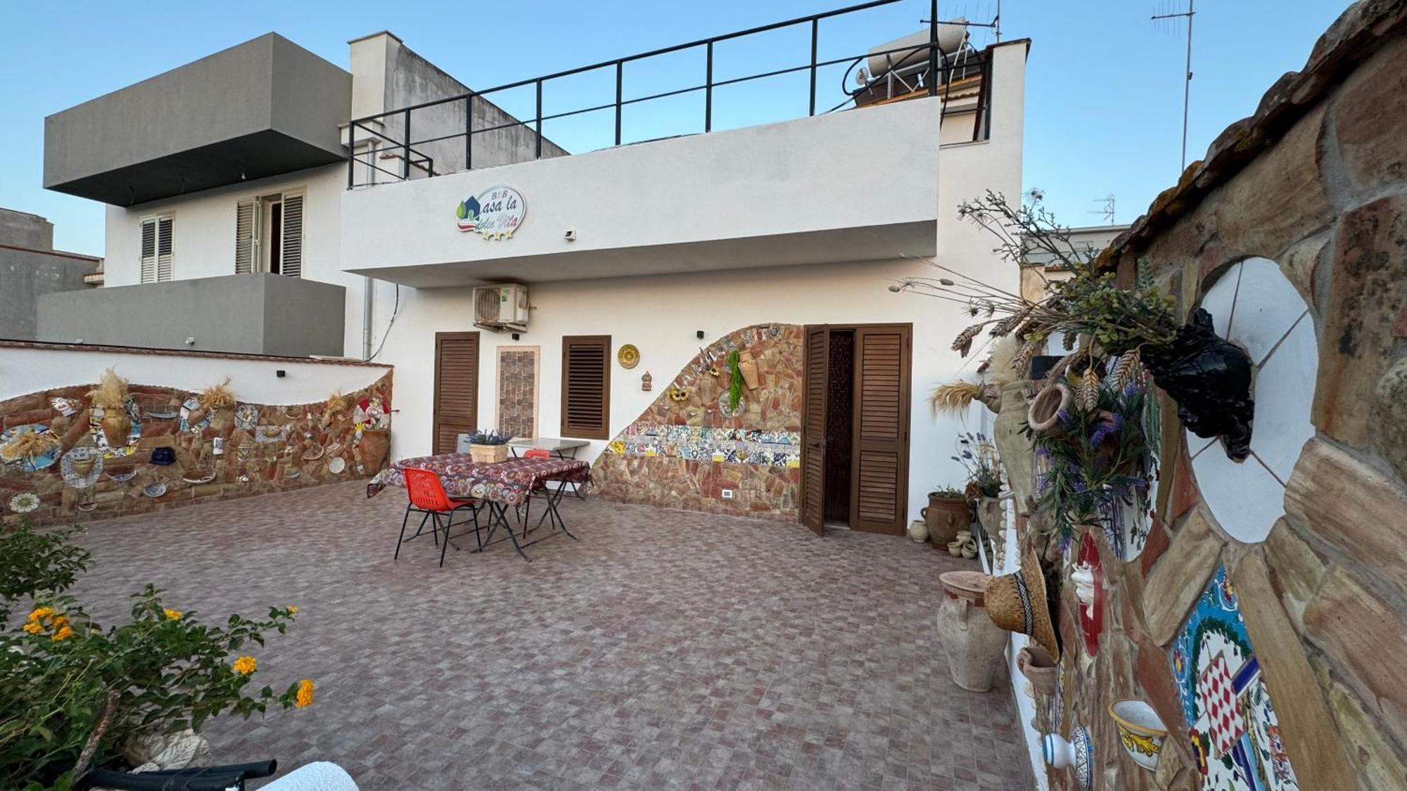 B&B Casa La Dolce Vita Nuova Gibellina Экстерьер фото